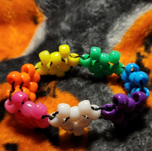 Heart kandi bracelet - Picture 3 of 4